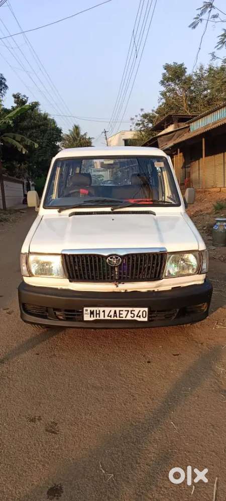 Toyota Qualis 2005 Diesel Well Maintained