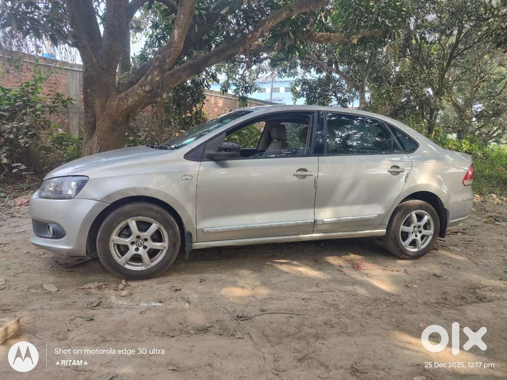 Volkswagen Vento 1.5 Highline Plus At 16 Alloy, 2013, Diesel