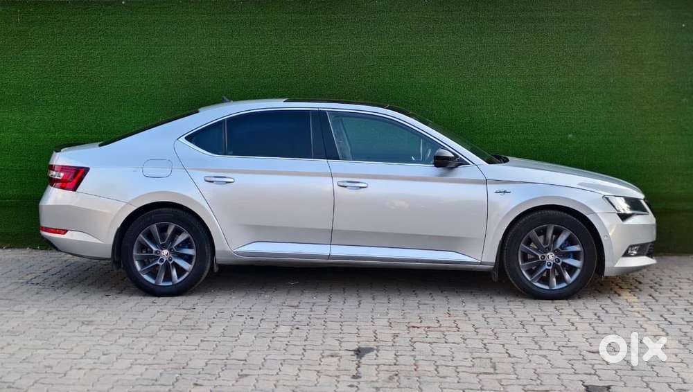 Skoda Superb, 2018, Petrol