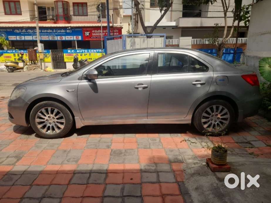 Maruti Suzuki Kizashi Mt, 2012, Petrol