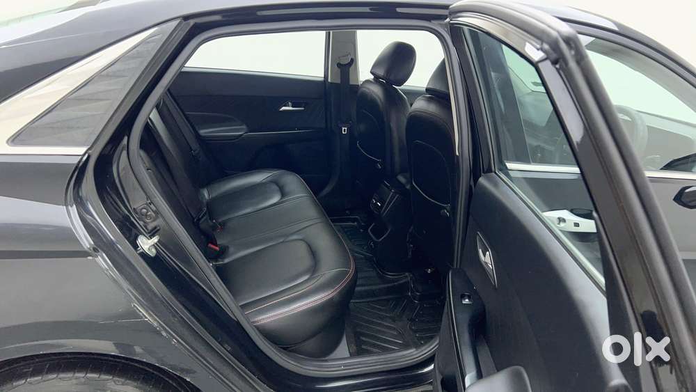 Hyundai Verna 1.5 Sx Turbo Petrol Mt, 2023, Petrol