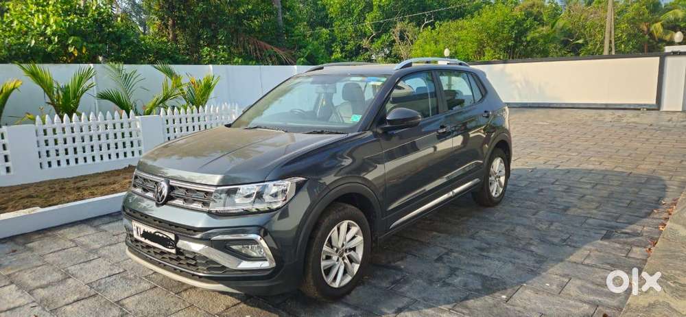 Volkswagen Taigun, 2022, Petrol