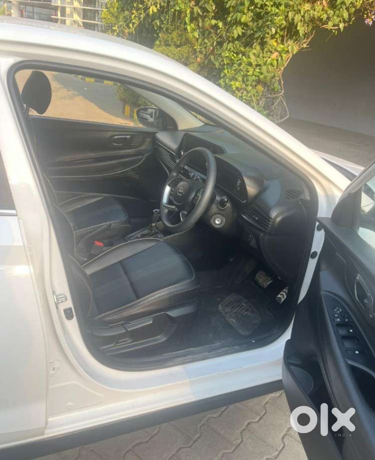 Hyundai I20 Sportz Plus Cvt, 2022, Petrol