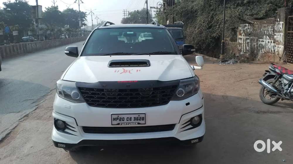 Toyota Fortuner Diesel 2015 Mt