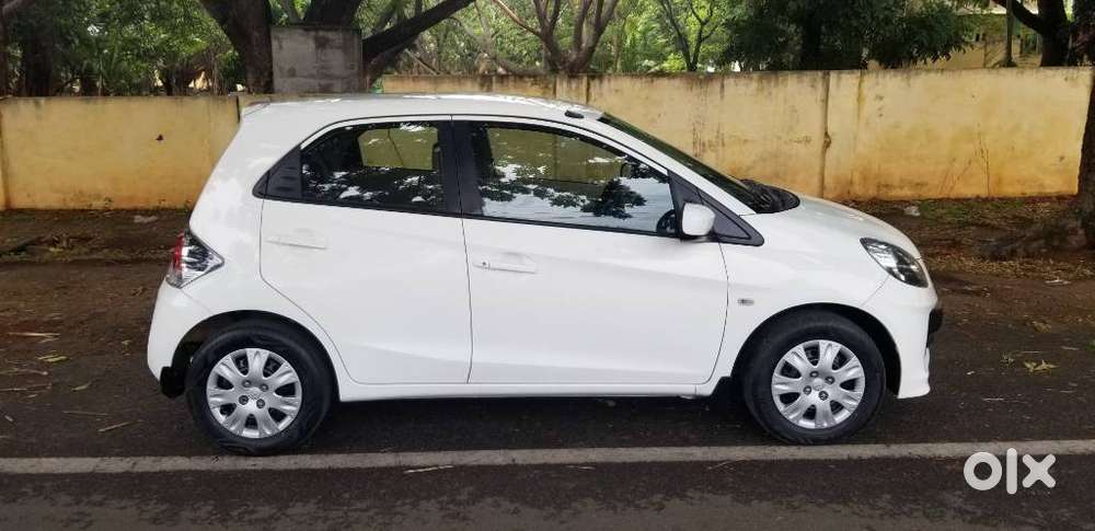 Honda Brio S Mt, 2014, Petrol