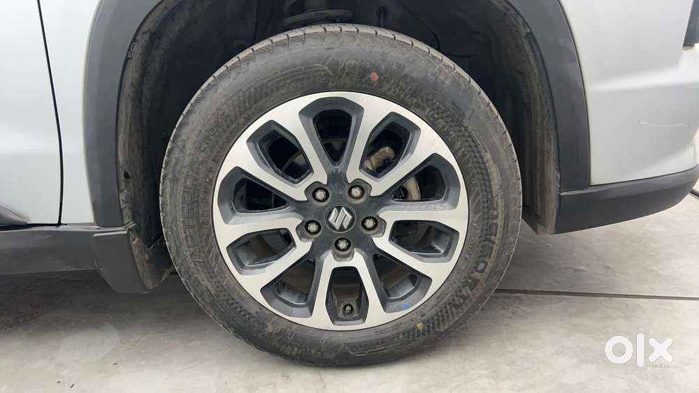 Maruti Suzuki Grand Vitara 1.5 Alpha Smart Hybrid At, 2022, Petrol