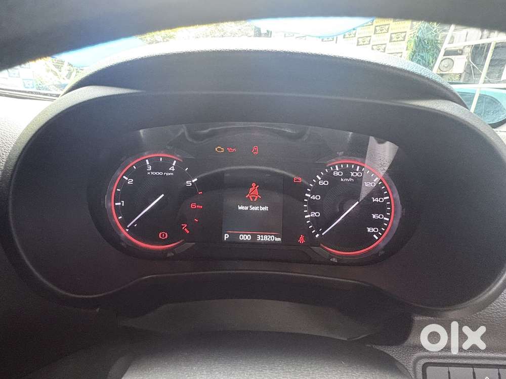 Mahindra Thar Lx 4-str Convertible At, 2023, Petrol