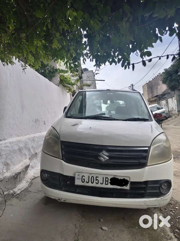 Maruti Suzuki Wagon R, Cng/petrol 2013