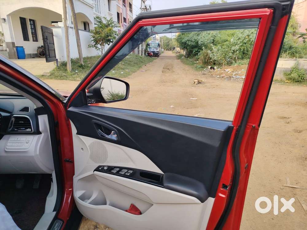 Mahindra Xuv300 W8 Option Diesel, 2022, Diesel