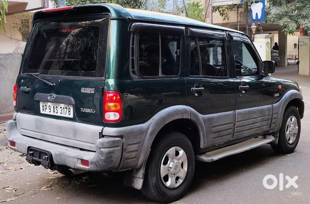 Mahindra Scorpio 2003