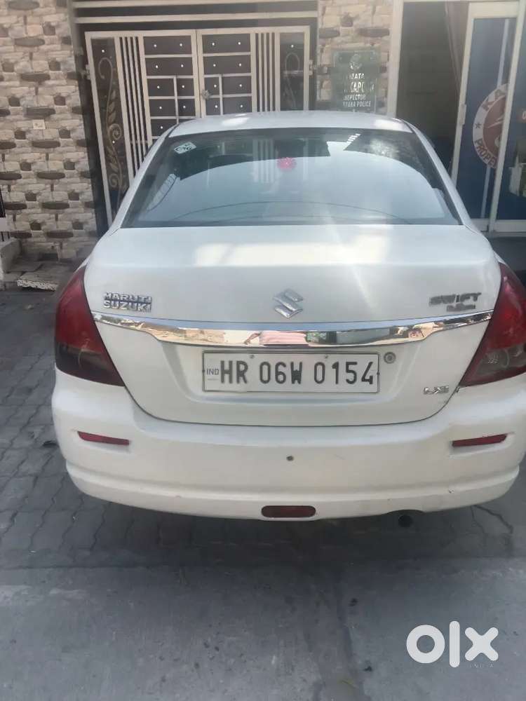 Maruti Suzuki Swift Dzire  Nov 2010  Cng & Hybrids 180000 Km Driven.