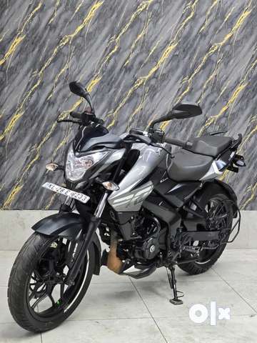 Bajaj Pulsar reliable NS200 Price Mileage