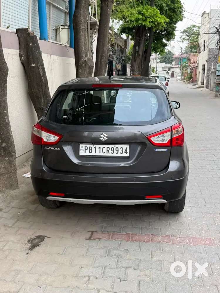 Maruti Suzuki S-cross 2019 Variant