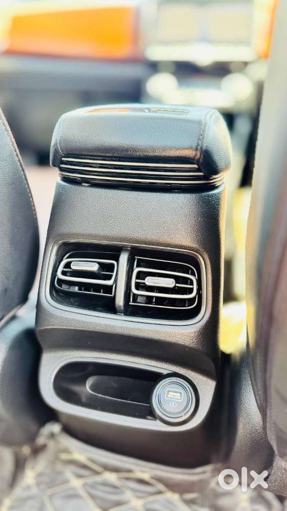 Hyundai Alcazar 2.0 Platinum (o) Petrol At 7 Str, 2022, Petrol