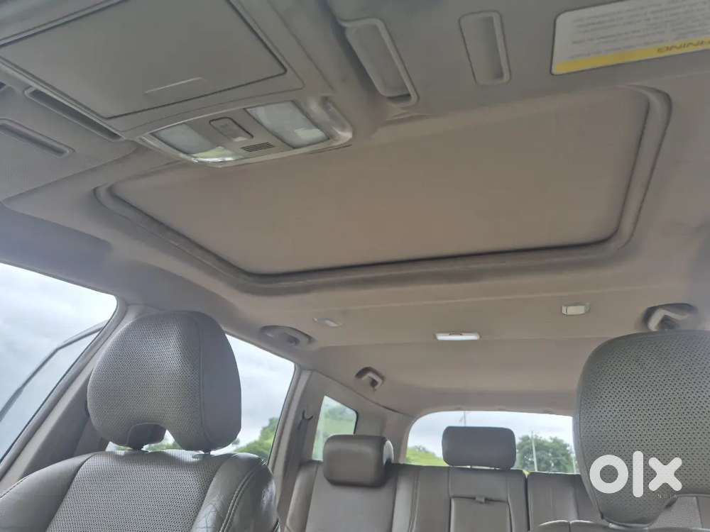 Mahindra Xuv500 W10 (top-end) – 2016  Excellent Condition  Immediate