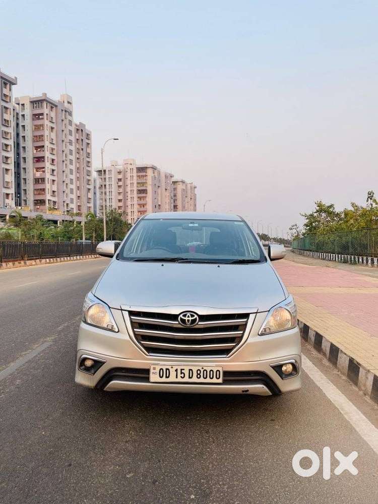 Toyota Innova 2.5 V 7 Str, 2015, Diesel