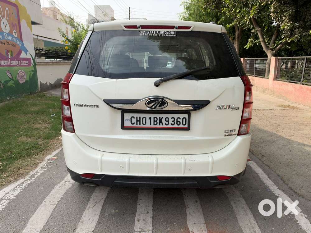 Mahindra Xuv500 2.2 W10 Sportz Edition At, 2016, Diesel