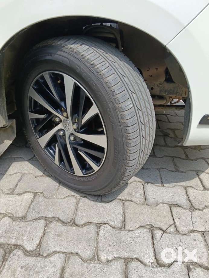 Toyota Innova Crysta [2020-ongoing] 2.4 Zx 7 Str, 2022, Diesel