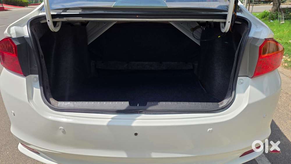 Honda City 2014-2015 I Vtec Sv, 2015, Petrol