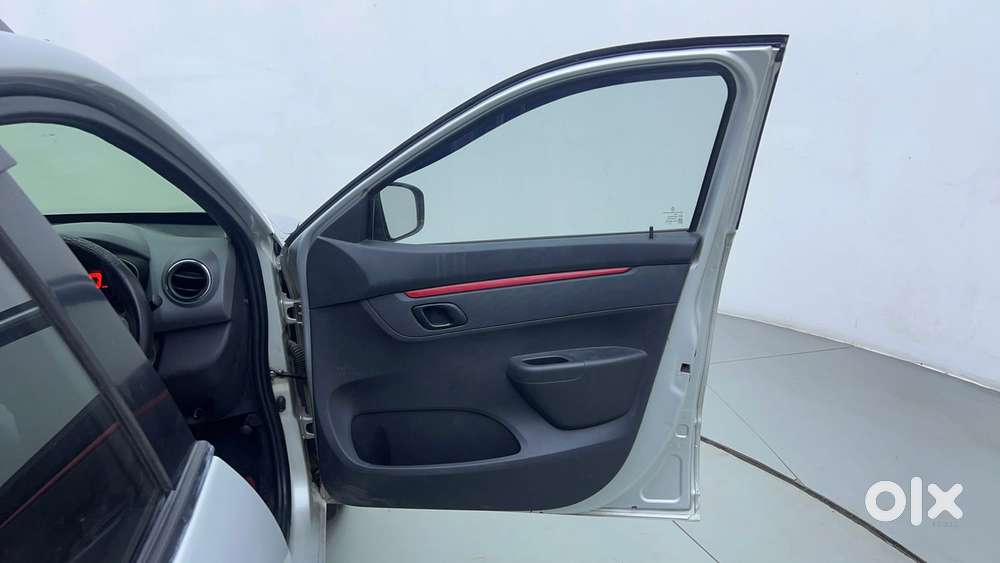 Renault Kwid 1.0 Rxt, 2016, Petrol