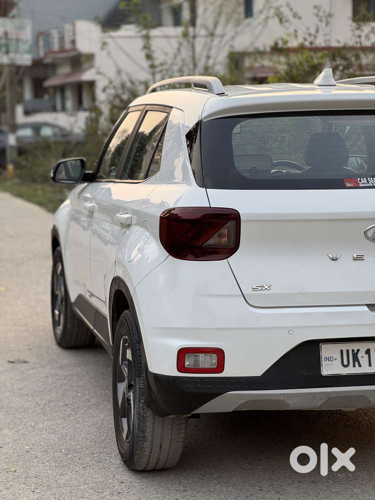 Hyundai Venue 1.5 Crdi Sx Dual Tone Sport, 2021, Diesel