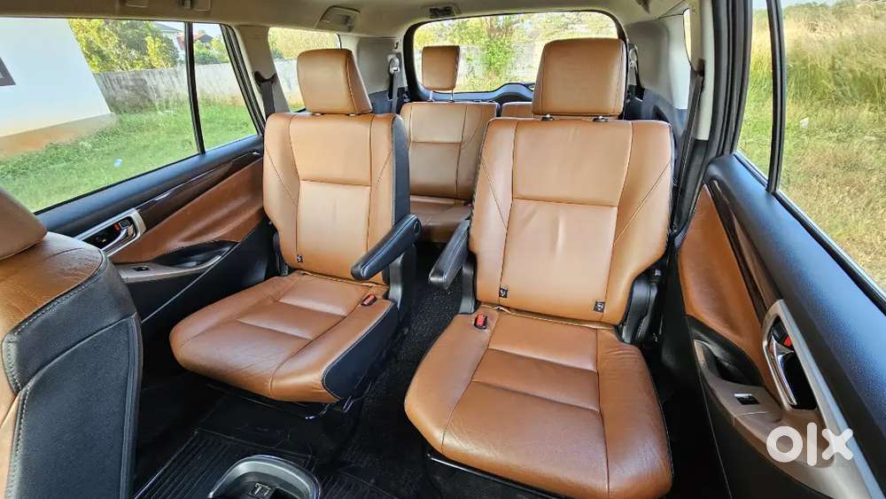 Toyota Innova Crysta 2.8 Z Automatic