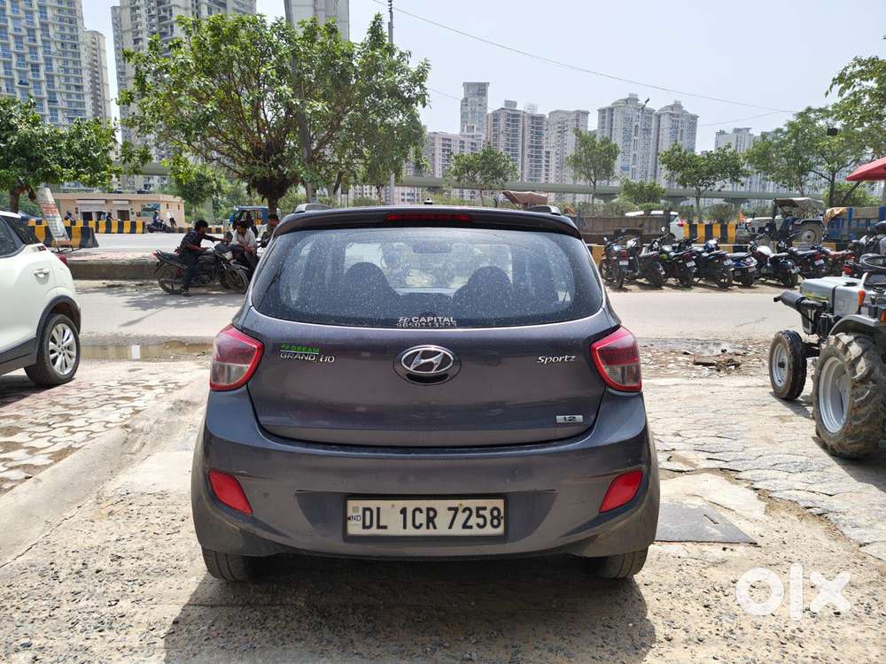 Hyundai Grand I10 Sportz, 2016, Petrol
