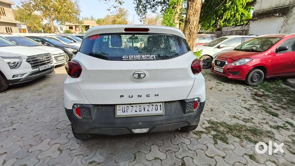 Tata Punch Camo Adventure Mt, 2023, Petrol