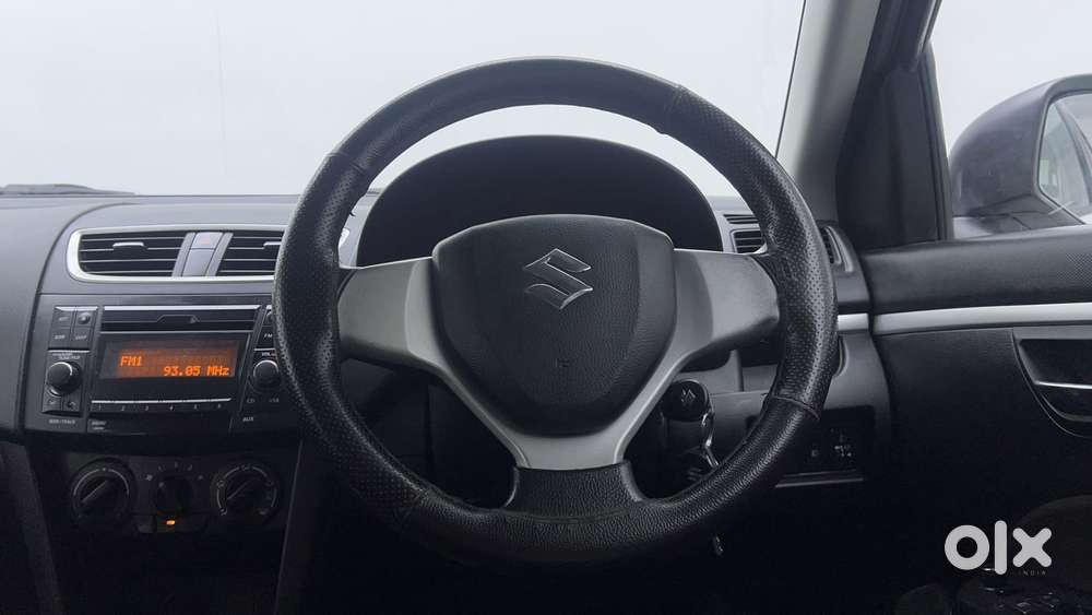 Maruti Suzuki Swift Vvt Vxi, 2015, Petrol