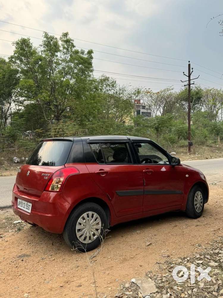 Maruti Suzuki Swift 2011 Petrol Well Maintained