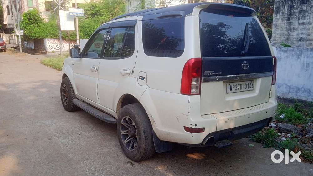 Tata Safari Storme Lx, 2016, Diesel