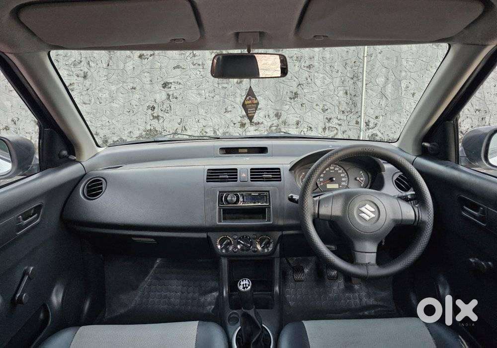Maruti Suzuki Swift Dzire 1.2 Lxi Bsiv, 2012, Petrol