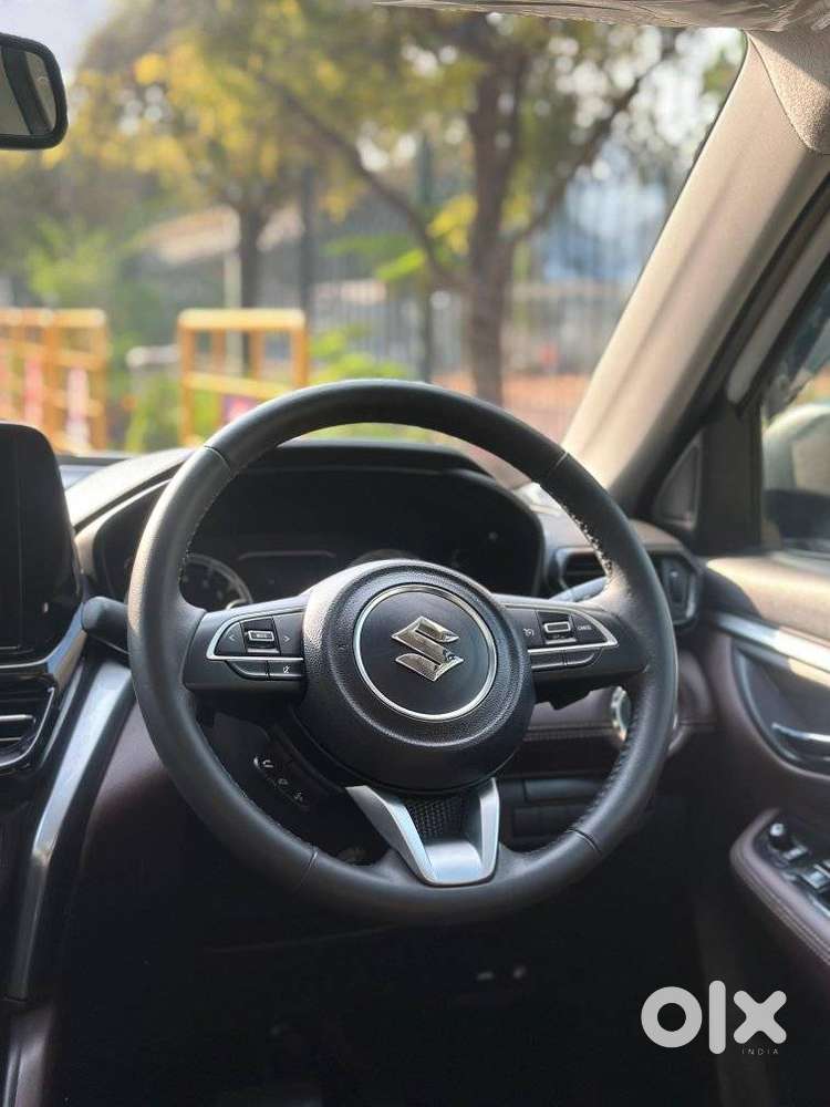 Maruti Suzuki Grand Vitara 1.5 Alpha Smart Hybrid Dual Tone At, 2023..