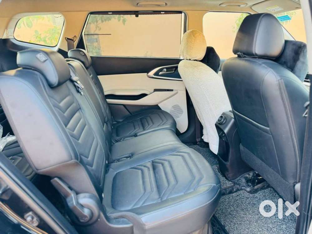 Kia Carens G1.5 6mt Gravity, 2024, Petrol