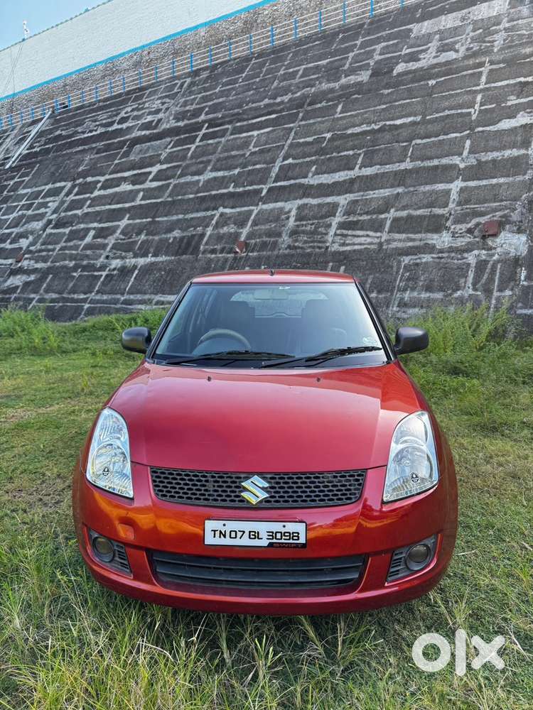 Maruti Suzuki Swift 2011 Petrol Well Maintained