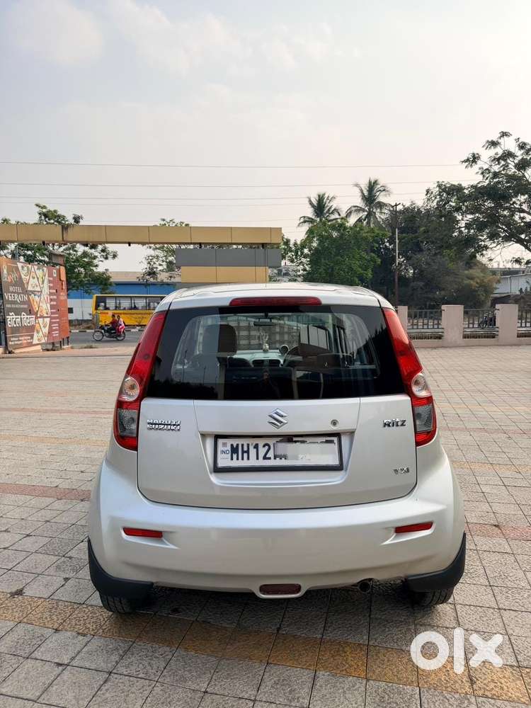 Maruti Suzuki Ritz Vxi Genus, 2012, Petrol