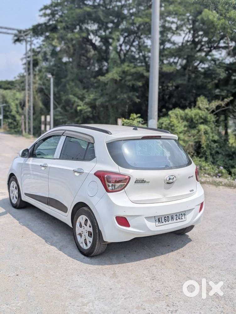 Hyundai Grand I10 2013-2016 Sportz, 2014, Petrol