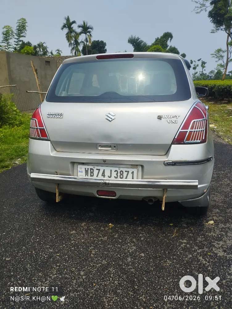 Maruti Suzuki Swift 2005 Petrol 80000 Km Driven