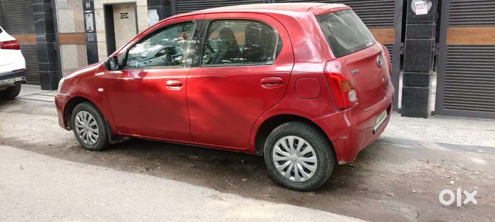 Toyota Etios Liva 2011-2012 G, 2011, Petrol