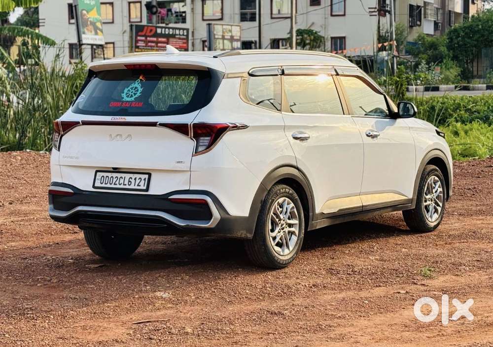 Kia Carens 1.5 Prestige Plus 7 Str Imt, 2023, Petrol