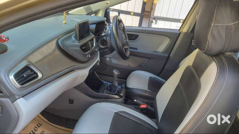 Tata Altroz Xt Petrol 2021  First Owner  25844 Km  Insurance Valid