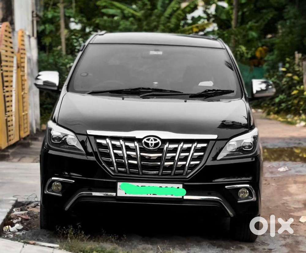 Toyota Innova 2007 Diesel 250000 Km Driven
