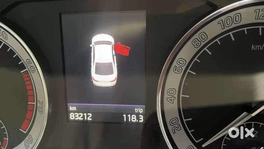 Skoda Superb 2.0 L&k Tsi At, 2021, Petrol
