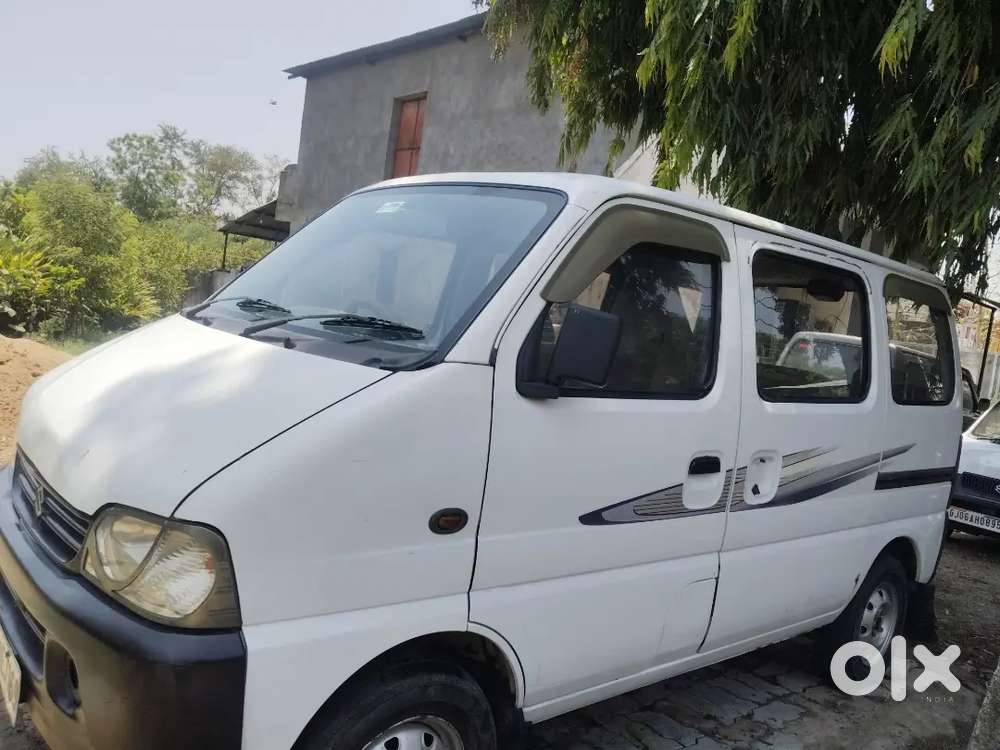 Maruti Suzuki Eeco 2015 Cng & Hybrids 199000 Km Driven