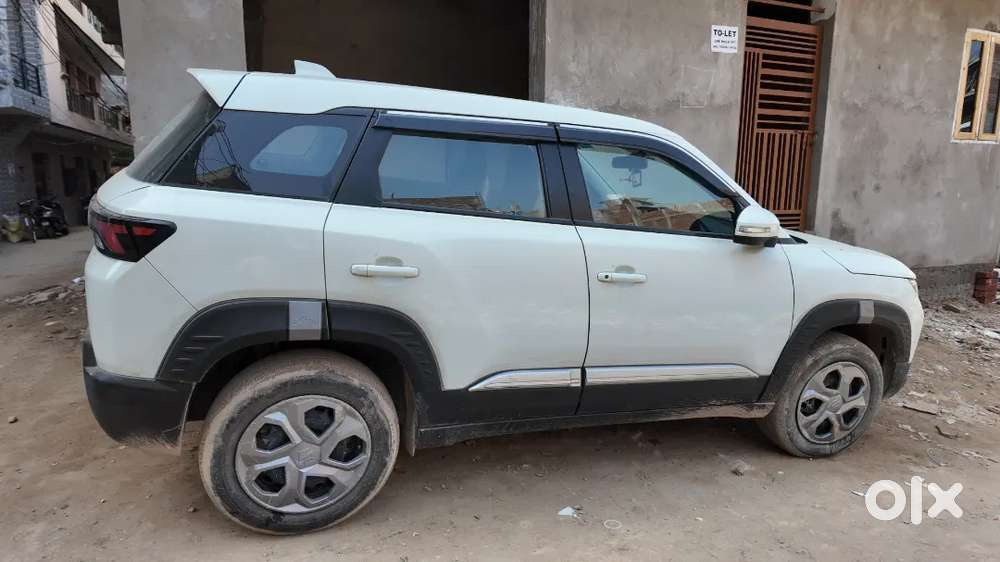 Sale/ Rent Maruti Suzuki Brezza 2024 Lxi