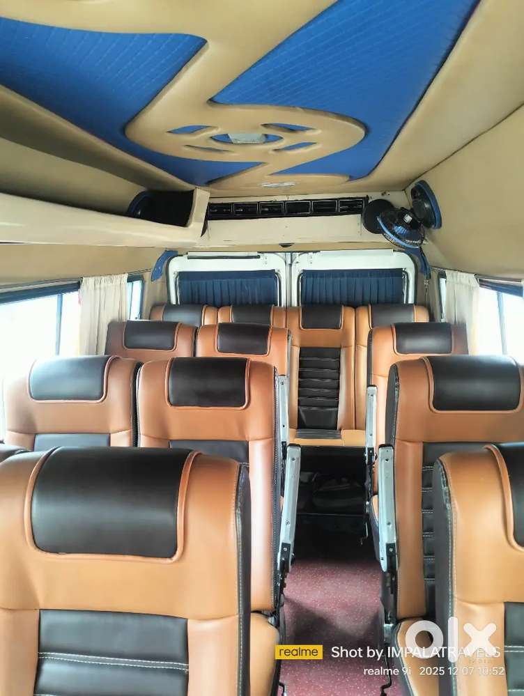 Force Motors Tempo Traveller 2012(ac)