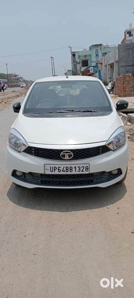 Tata Tiago 1.2 Revotron Xt (o), 2022, Petrol