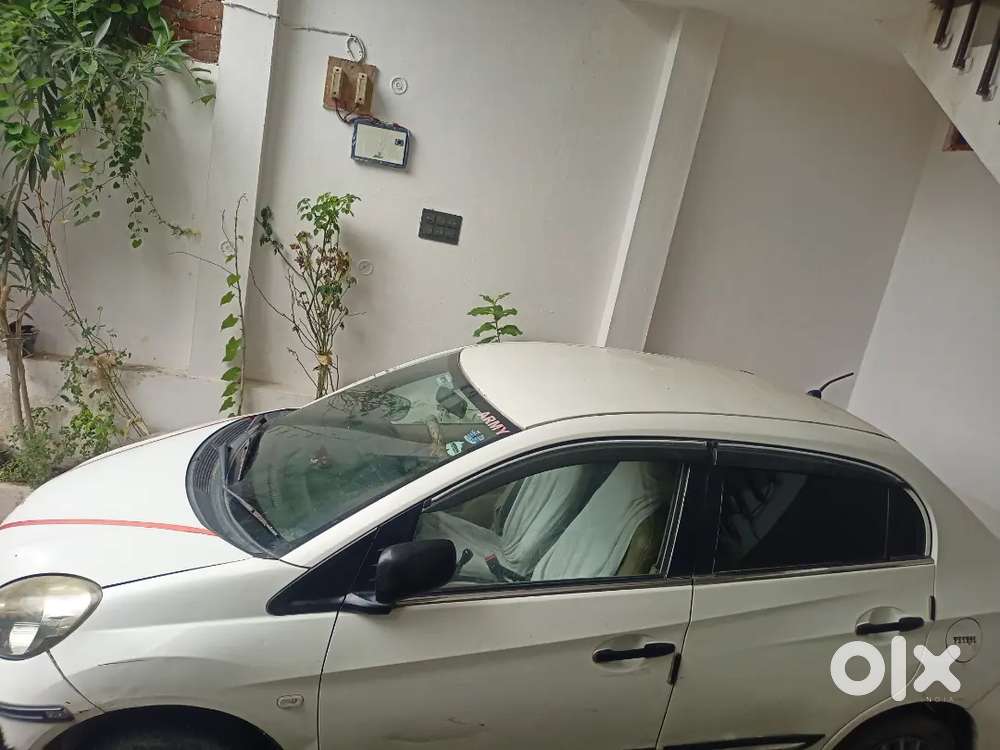 Honda Amaze 2015 Petrol 135000 Km Driven