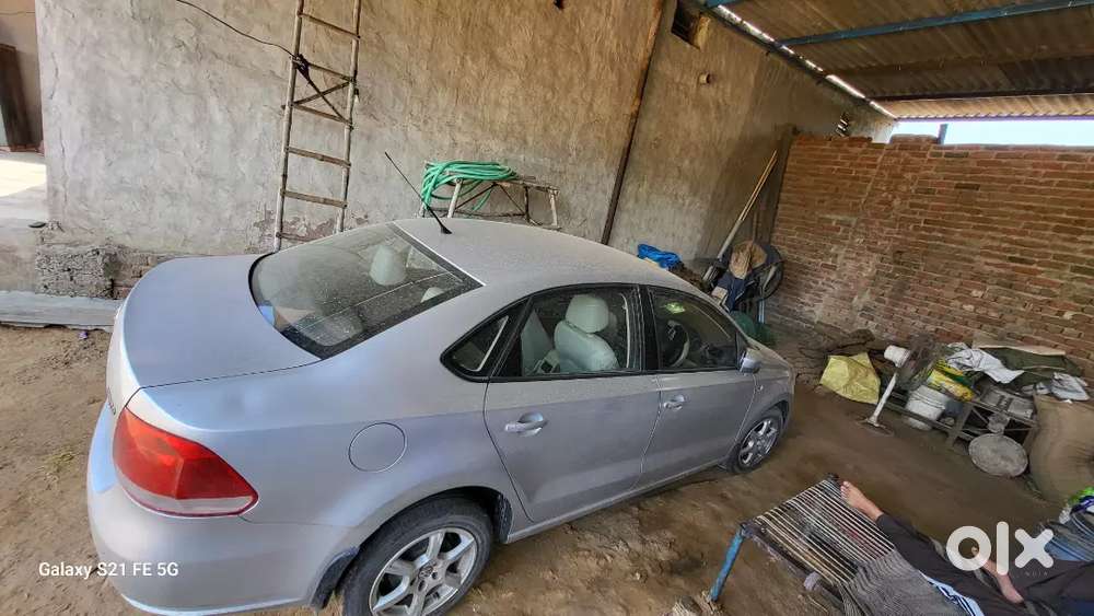 Volkswagen Vento 2013 Petrol 240000 Km Driven