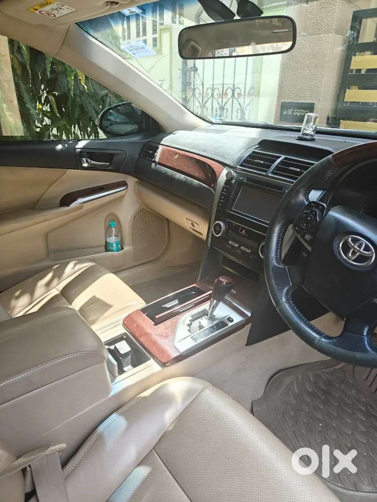 Toyota Camry 2014 Petrol Well Maintained